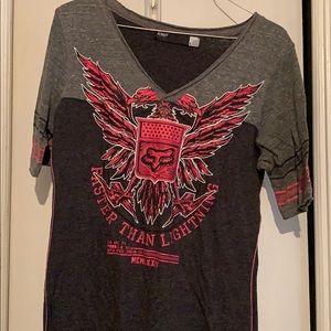 Fox T-shirt-like new